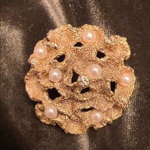 Napier Signed Gold-Tone Coral Brooch with Faux Pearls